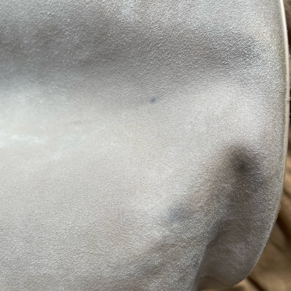 KHAITE Medium Lotus Tote in Grey Suede - Picture 14 of 16